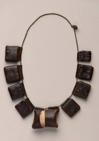 Amulet Necklace (kitabe)